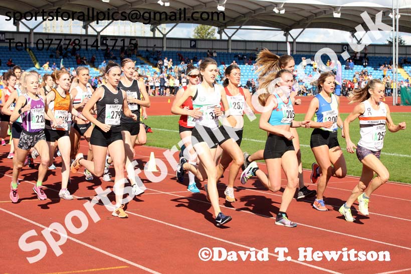Senior womens Northern 4 Stage Road Relay, SportsCity, Manchester. Photo: David T. Hewitson/Sports for All Pics
